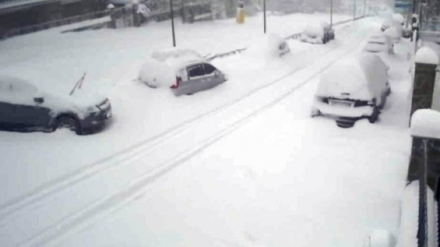 Il gelo continua a tormentare l'Italia