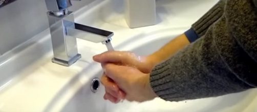 Prevenzione, lavarsi le mani accuratamente è fondamentale