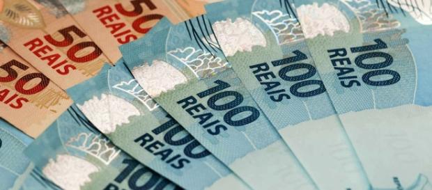 Os saques das contas inativas de FGTS começarão em fevereiro Os saques das contas inativas de FGTS começarão em fevereiro