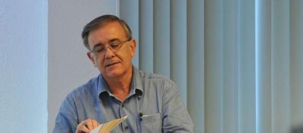 Prefeito apresentou números em coletiva de imprensa Prefeito apresentou números em coletiva de imprensa