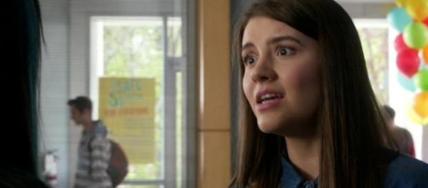 Screenshot of Zoe Rivas from Degrassi: Next Class S03E01 Screenshot of Zoe Rivas from Degrassi: Next Class S03E01