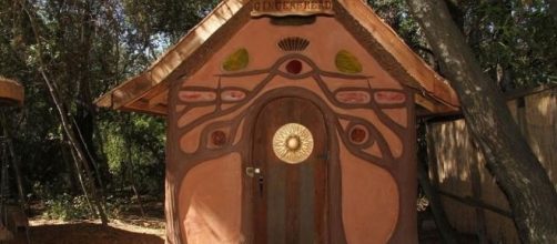 Una casetta in pan di zenzero per vivere una avventura alla Hansel e Gretel in California