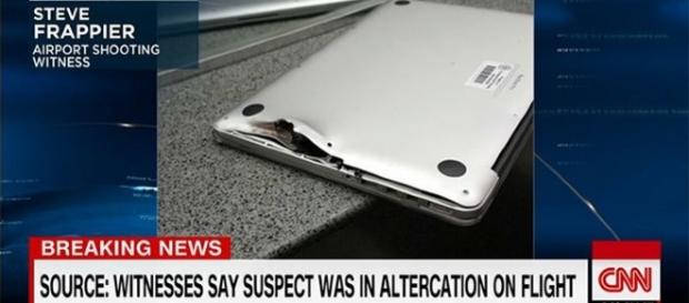 Macbook Pro serviu de escudo contra projétil do atirador da Flórida Macbook Pro serviu de escudo contra projétil do atirador da Flórida