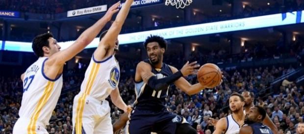 Mike Conley lideró a su equipo en los minutos decisivos. Mike Conley lideró a su equipo en los minutos decisivos.