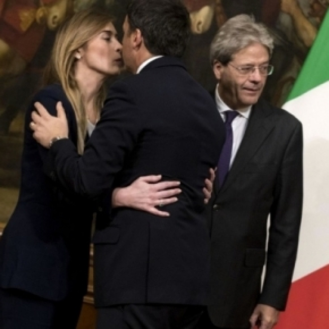 Il premier Paolo Gentiloni pronto a scaricare Maria Elena Boschi e il Giglio Magico