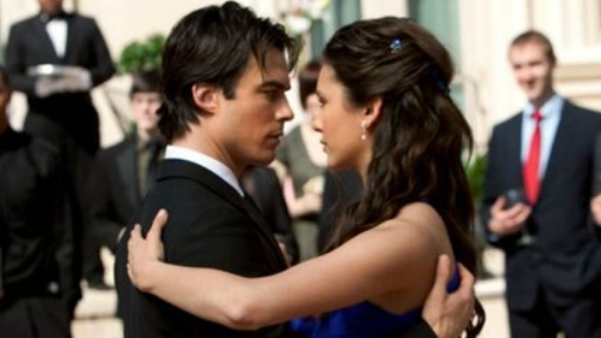 The Vampire Diaries: 8x04 - Tyler morreu? Elena salva Damon