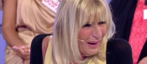Tina Cipollari su Gemma Galgani: "Deve andarsene perchè ormai è vecchia" Tina Cipollari su Gemma Galgani: "Deve andarsene perchè ormai è vecchia"