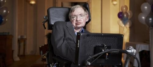 Stephen Hawking Aims To 'Get Under The Hood' Of A Black Hole ... - popsci.com