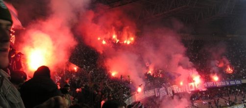 Napoli vs Spezia [image: upload.wikimedia.org]