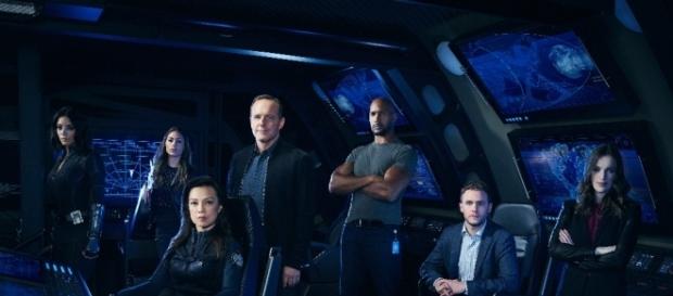 Agents of S.H.I.E.L.D. Cast Tackles All Your Burning Season 4 ... - eonline.com Agents of S.H.I.E.L.D. Cast Tackles All Your Burning Season 4 ... - eonline.com