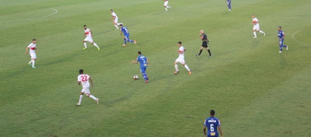 Cruzeiro sofre, mas vence o União Mogi e segue na Copinha (Foto: Guilherme Borges) Cruzeiro sofre, mas vence o União Mogi e segue na Copinha (Foto: Guilherme Borges)
