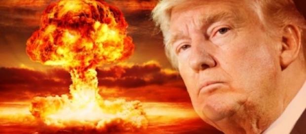 Donald Trump e quel dito sul "pulsante rosso". Cosa accadrà? Donald Trump e quel dito sul "pulsante rosso". Cosa accadrà?