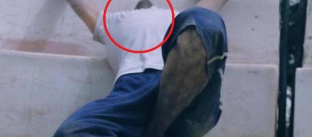 Preso é decapitado em vídeo do EI - Google Preso é decapitado em vídeo do EI - Google
