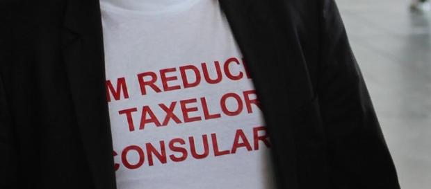 Românii din străinătate au mai puține taxe consulare Românii din străinătate au mai puține taxe consulare