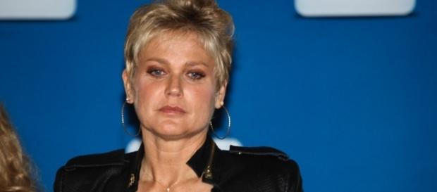 Xuxa está vivendo um inferno na Record Xuxa está vivendo um inferno na Record