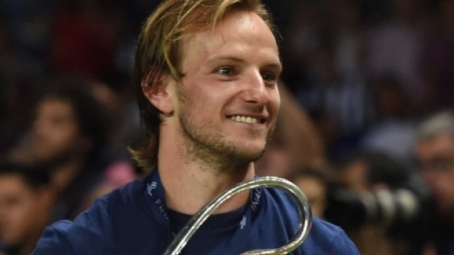 Impazza il calciomercato: Rakitic nel mirino di Juventus, Milan e Inter