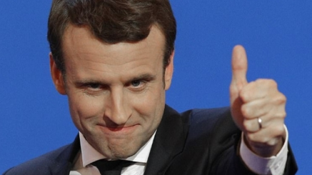 Il presidente francese Emmanuel Macron - dailymail.co.uk