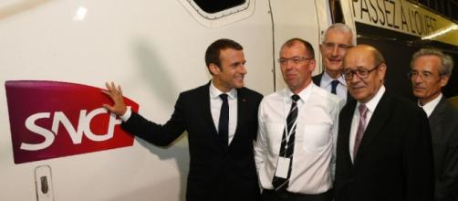 Emmanuel Macron veut supprimer les régimes spéciaux de retraite à ... - leparisien.fr
