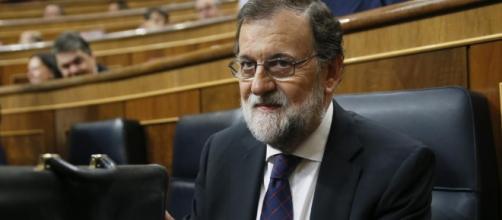 Mariano Rajoy convoca a sus ministros, imagen de elmundo.es
