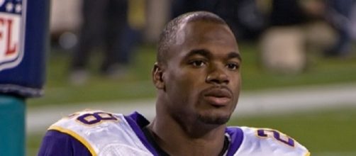 Adrian Peterson tallied a measly 81 yards on 27 carries in four games with Saints -- Mike Morbeck via WikiCommons