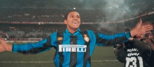 Roberto Carlos: "I could've went to Premier League instead of Inter" - sempreinter.com