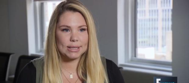 Kailyn Lowry has something to say to Kylie Jenner about teen pregnancy. Image: E! Live from the Red Carpet/YouTube Kailyn Lowry has something to say to Kylie Jenner about teen pregnancy. Image: E! Live from the Red Carpet/YouTube