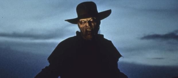 WHAT IS THE CREEPER IN JEEPERS CREEPERS MOVIE? THEORY EXPLAINED - Photo credit - AcidGlow via Youtube WHAT IS THE CREEPER IN JEEPERS CREEPERS MOVIE? THEORY EXPLAINED - Photo credit - AcidGlow via Youtube
