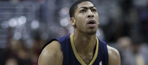 Anthony Davis, Pelicans at Wizards 2/22/14 [Image by Keith Allison|Wikimedia Commons| Cropped | CC BY-SA 2.0 ]