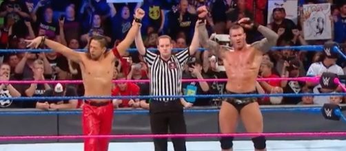 Shinsuke Nakamura and Randy Orton teamed up on the latest 'SmackDown Live' episode. [Image via WWE/YouTube]