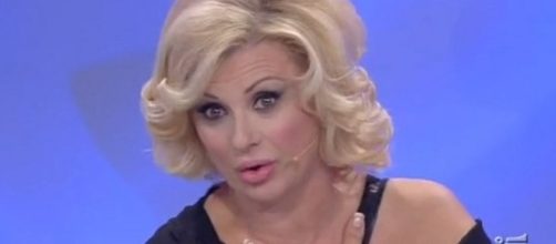 Tina Cipollari via da "Uomini e donne" per un altro programma tv ... - ilmessaggero.it