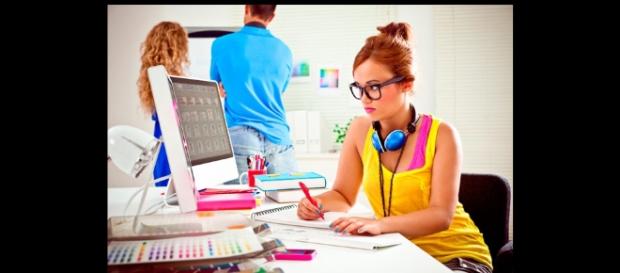Cómo triunfar en el mundo laboral sin morir en el intento ... - glamour.mx Cómo triunfar en el mundo laboral sin morir en el intento ... - glamour.mx