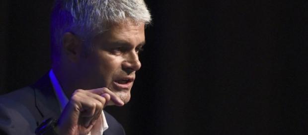 La crèche de Noël de Laurent Wauquiez jugée illégale par la justice - bfmtv.com La crèche de Noël de Laurent Wauquiez jugée illégale par la justice - bfmtv.com