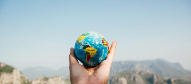 Travelling (Image Credit: Porapak Apichodilok/Pexels) Travelling (Image Credit: Porapak Apichodilok/Pexels)