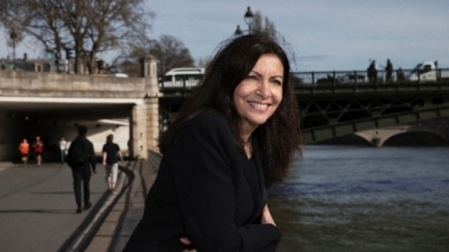 Anne Hidalgo: trois ans "à la tâche" de maire de Paris - Le Parisien - leparisien.fr
