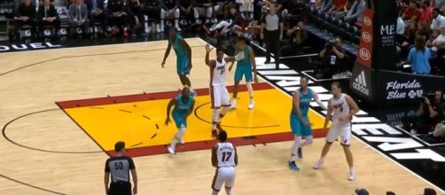 Charlotte Hornets vs Miami Heat [Ximo Pierto/YouTube]
