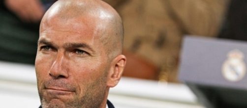 Zinedine Zidane a poussé Mariano Diaz a signer à Lyon cet été... - ebenesport.com