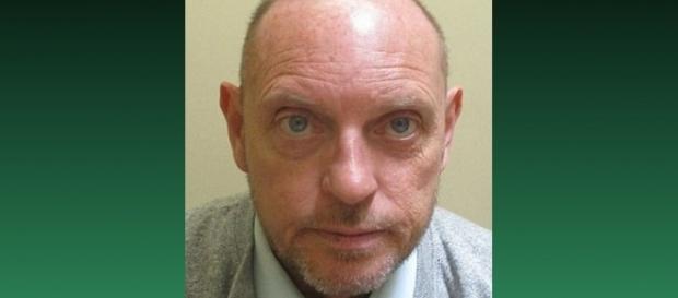 O pedófilo David Cox foi sentenciado a mais de dois anos de prisão (Crédito:Mail Online) O pedófilo David Cox foi sentenciado a mais de dois anos de prisão (Crédito:Mail Online)