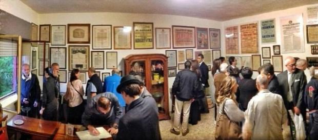 Grande affluenza per l'inaugurazione della Wunderkammer Bonelli Grande affluenza per l'inaugurazione della Wunderkammer Bonelli