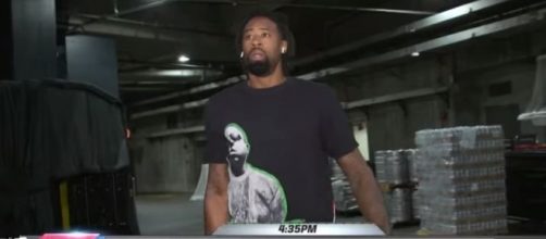 DeAndre Jordan of the LA Clippers before the game (Image Credit: Ximo Pierto/YouTube)