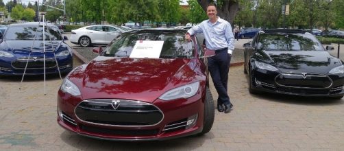Tesla fires over a thousand workers. [Image Credit: Steve Jurvetson/Wikimedia Commons]
