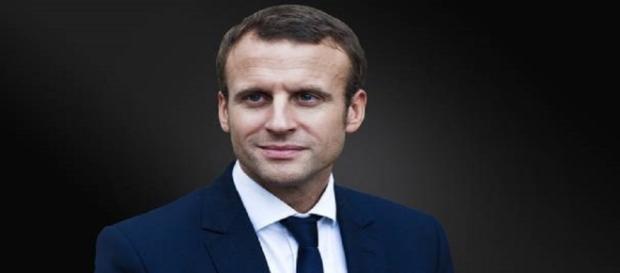 Emmanuel Macron fustige "la jalousie qui paralyse la France" Emmanuel Macron fustige "la jalousie qui paralyse la France"
