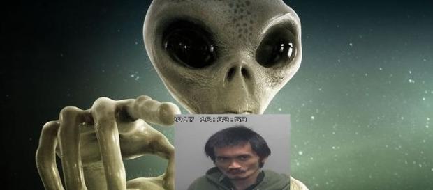Rapaz jura manter comunicação com extraterrestres. Será? (foto homem: Sheboygan County Sheriff's Office) Rapaz jura manter comunicação com extraterrestres. Será? (foto homem: Sheboygan County Sheriff's Office)