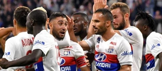 Un joueur de Lyon se voit au Real Madrid ! Un joueur de Lyon se voit au Real Madrid !