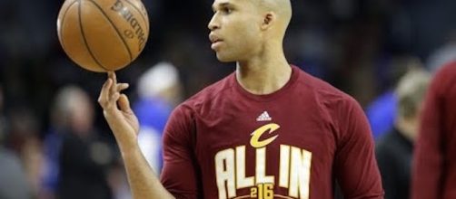 After Richard Jefferson was traded from the Cavs to the Hawks and waived, Milwaukee may add him to their roster. [Image Credit: NBA/YouTube]