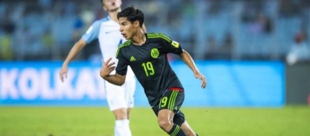 El mexicano Diego Lainez anotando un gol frente a Inglaterra El mexicano Diego Lainez anotando un gol frente a Inglaterra