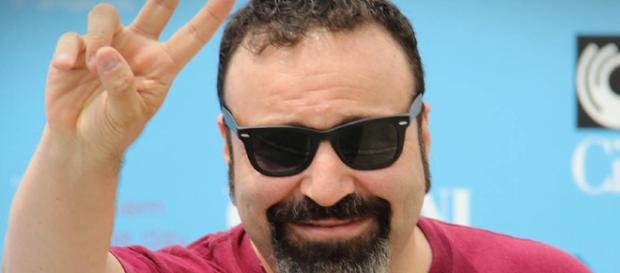 Massimiliano Bruno passa continuamente dal cinema al teatro, ma sempre con grandissimo successo Massimiliano Bruno passa continuamente dal cinema al teatro, ma sempre con grandissimo successo