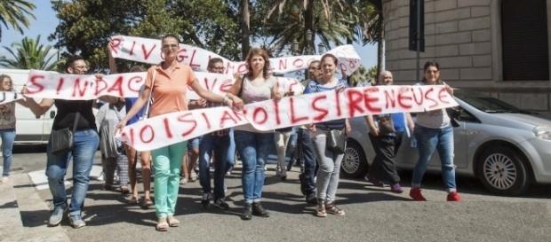 Protest in Italia - Mi-au închis afacerea pentru că sunt româncă Protest in Italia - Mi-au închis afacerea pentru că sunt româncă