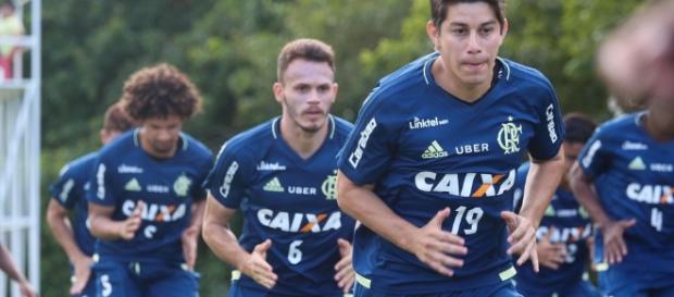 Flamengo já tem lista de jogadores que irão deixar o clube na próxima temporada Flamengo já tem lista de jogadores que irão deixar o clube na próxima temporada