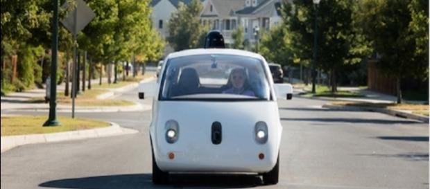 Google shared a report detailing Waymo's self-driving car tech; (Image Credit: EC_Times, Flickr) Google shared a report detailing Waymo's self-driving car tech; (Image Credit: EC_Times, Flickr)