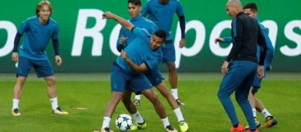 Los rondos son la parte del entrenamiento que más imágenes nos dejan Los rondos son la parte del entrenamiento que más imágenes nos dejan